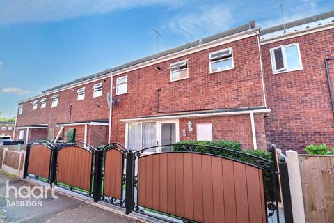 3 bedroom terraced house for sale, Victoria Road, Basildon
