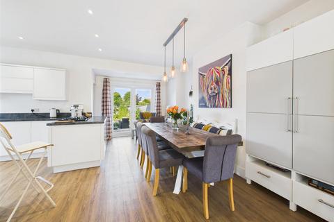 4 bedroom semi-detached house for sale, St Chad Road, Bridlington