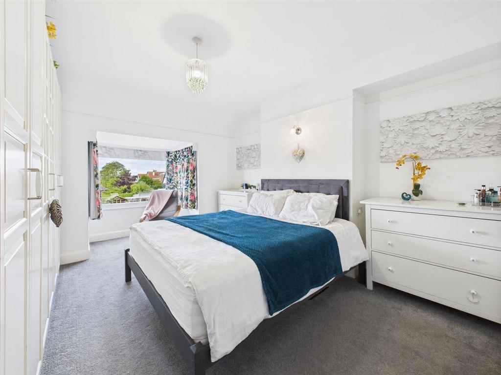 Bedroom: