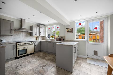 5 bedroom semi-detached house for sale, Gipsy Road, Welling, Kent, DA16