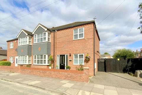 3 bedroom semi-detached house for sale, Sherburn Street, Cleethorpes