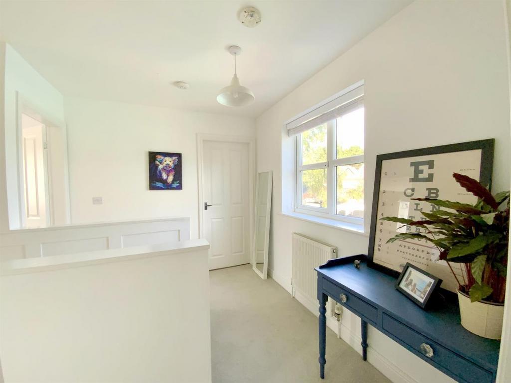 Resized IMG 2640..jpg