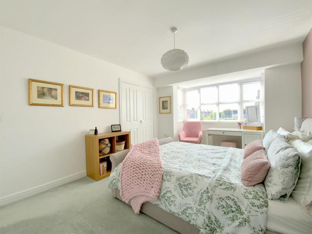 Resized IMG 2627..jpg