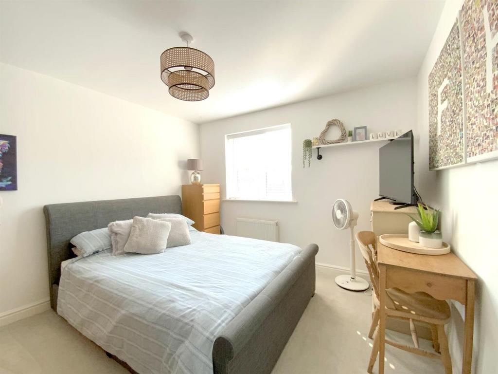 Resized IMG 2630..jpg