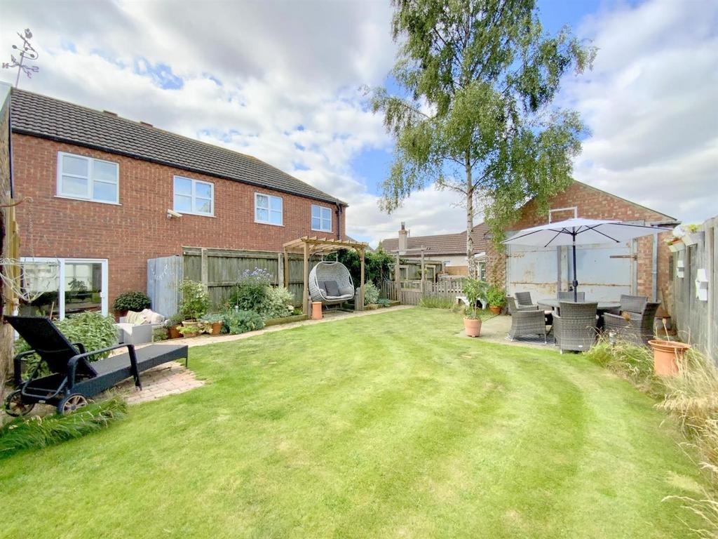 Resized IMG 2699..jpg