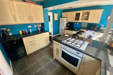 4 bedroom detached house for sale, Azalea Drive, Hinckley LE10