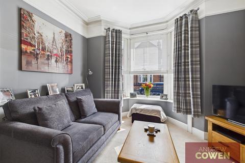 3 bedroom house for sale, Highfield, Scarborough YO12