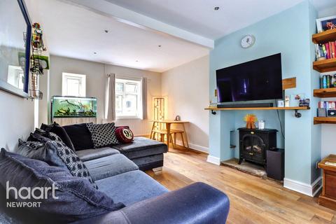 3 bedroom end of terrace house for sale, Penrhiw Terrace, Newport