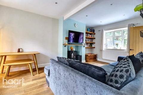 3 bedroom end of terrace house for sale, Penrhiw Terrace, Newport