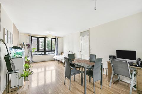 undefined, Summerwood Road, Isleworth, TW7