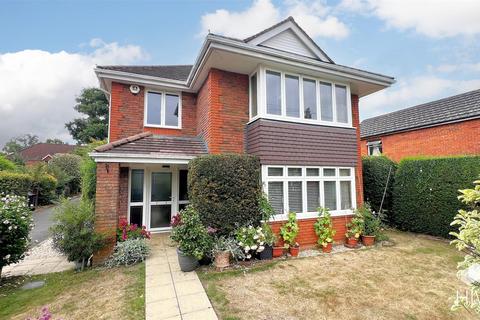 4 bedroom detached house for sale, Ringwood Road, Verwood BH31