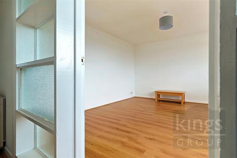 undefined, Bridle Close, Enfield