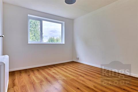 undefined, Bridle Close, Enfield