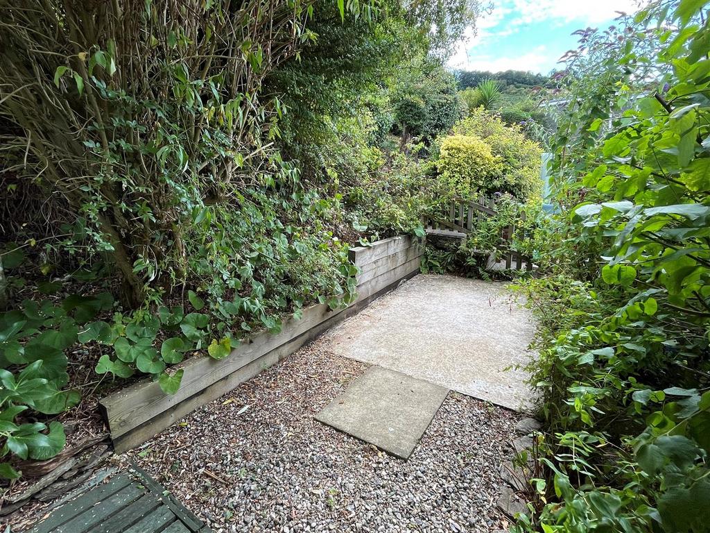 Garden 3.jpg