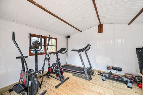 Crossways Bath Road, Padworth, Reading, RG7 5QS