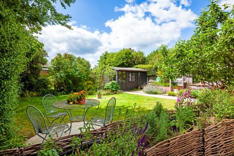 undefined, Lower Street, Quainton, Buckinghamshire, HP22