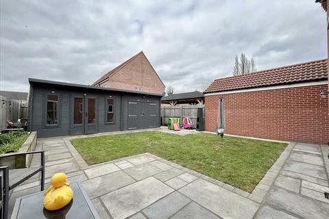 undefined, Woodside Drive, SCUNTHORPE