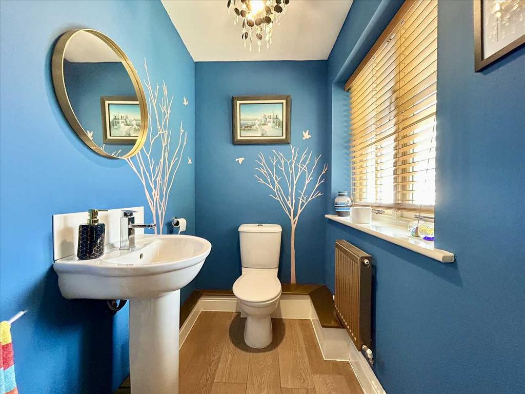 Ground floor wc