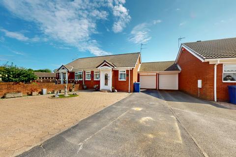 2 bedroom semi-detached bungalow for sale, Heron Villas, South Shields, Tyne and Wear, NE34 0TZ