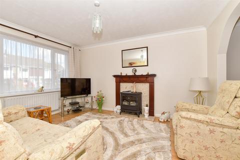 3 bedroom semi-detached house for sale, Reeves Close, Staplehurst, Tonbridge, Kent