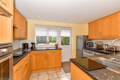 3 bedroom semi-detached house for sale, Reeves Close, Staplehurst, Tonbridge, Kent