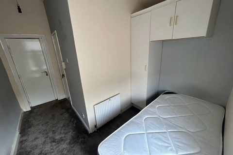 1 bedroom in a house share to rent, Suffolk Street, Hull HU5