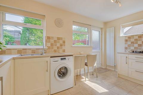 2 bedroom semi-detached bungalow for sale, Eastwood Park Drive, Leigh-on-sea, SS9