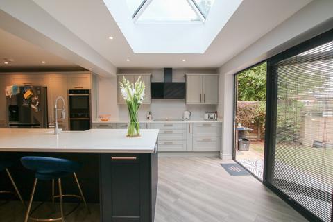 undefined, Kestrel Way, Wokingham, RG41