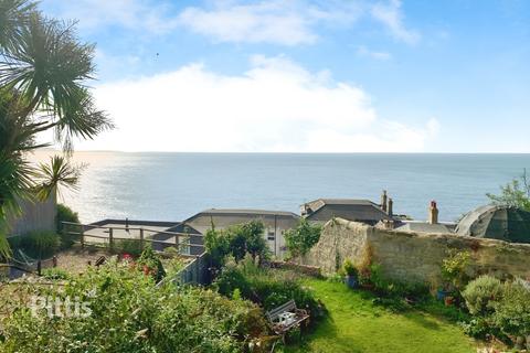 2 bedroom apartment to rent, Alpine Road Ventnor PO38