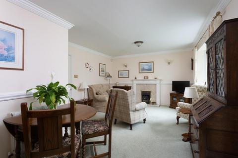 12 Tiplady Close, Easingwold, York, YO61 3GA