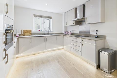 undefined, Summerhouse Hill, Buckingham, MK18 1XW