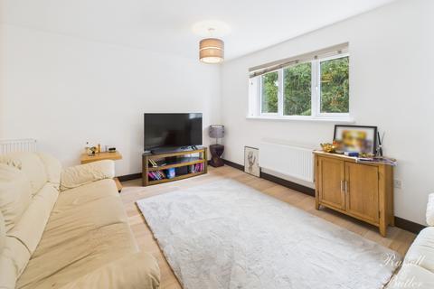 undefined, Summerhouse Hill, Buckingham, MK18 1XW