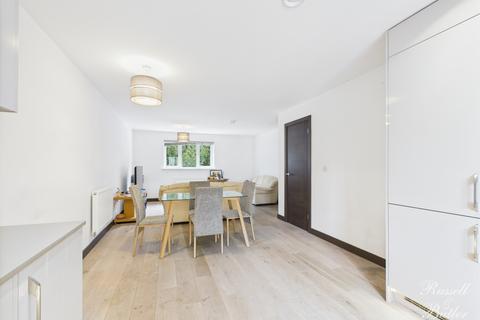 undefined, Summerhouse Hill, Buckingham, MK18 1XW