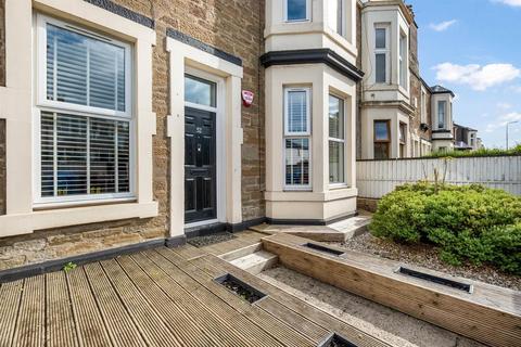 undefined, Dundee DD5