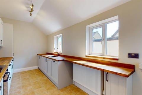 2 bedroom end of terrace house for sale, Vine Street, Stamford, Lincolnshire