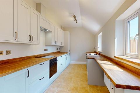 2 bedroom end of terrace house for sale, Vine Street, Stamford, Lincolnshire