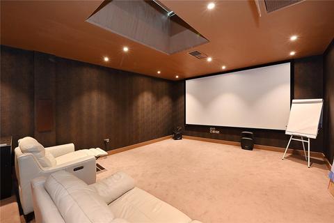 undefined, The Bishop's Avenue, London N2