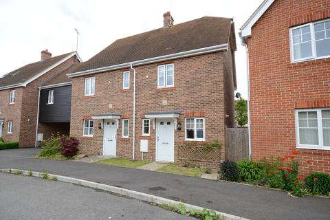 2 bedroom terraced house to rent, Turbary Road, Fleet, GU51