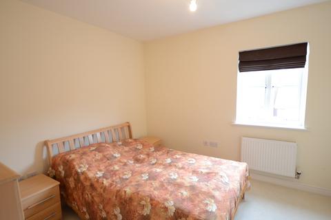 2 bedroom terraced house to rent, Turbary Road, Fleet, GU51