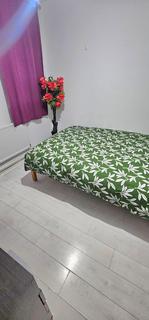 undefined, Reardon Street, London E1W