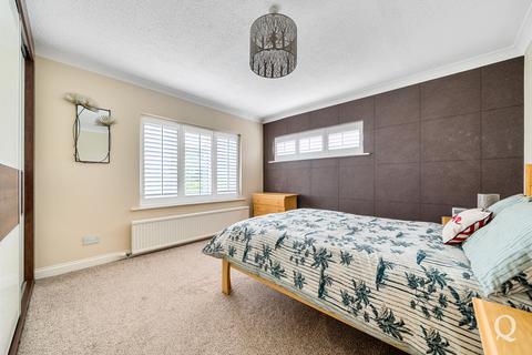 4 bedroom detached house for sale, Harty Ferry Road, Leysdown-on-Sea, Sheerness, ME12