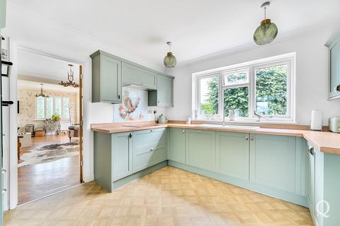 4 bedroom detached house for sale, Harty Ferry Road, Leysdown-on-Sea, Sheerness, ME12