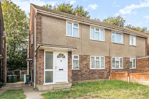 2 bedroom maisonette for sale, Ely Close, Erith