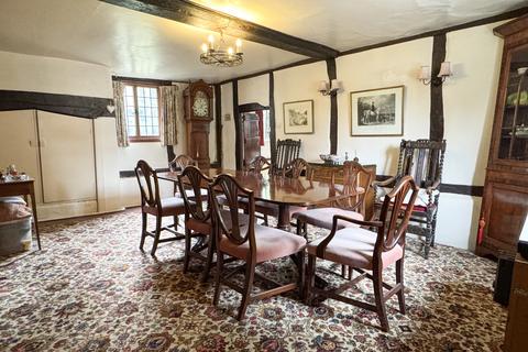 undefined, Cuddington,  Buckinghamshire