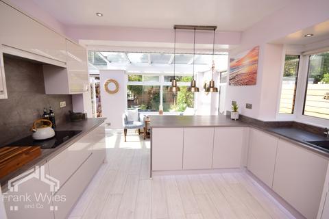 2 bedroom bungalow for sale, Hesketh Road, Lytham St. Annes, Lancashire