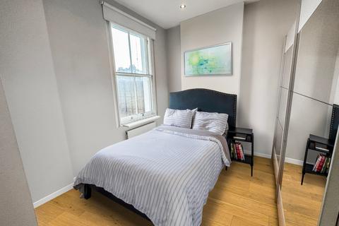 undefined, Warwick Road, London