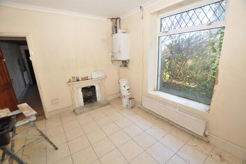 4 bedroom house for sale, Market Street, Whitland