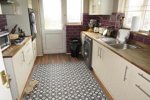 2 Listelow Close, Birmingham, B36 9EA
