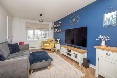 5 Castlerock Drive, Corby, NN17 5GG