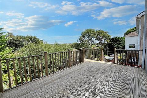 3 bedroom semi-detached house for sale, Russell Close, Bassaleg, Newport